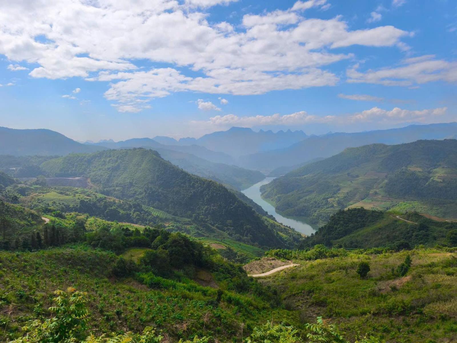 Hg Hostel Provide Tours & Motorbikes Ha Giang Esterno foto