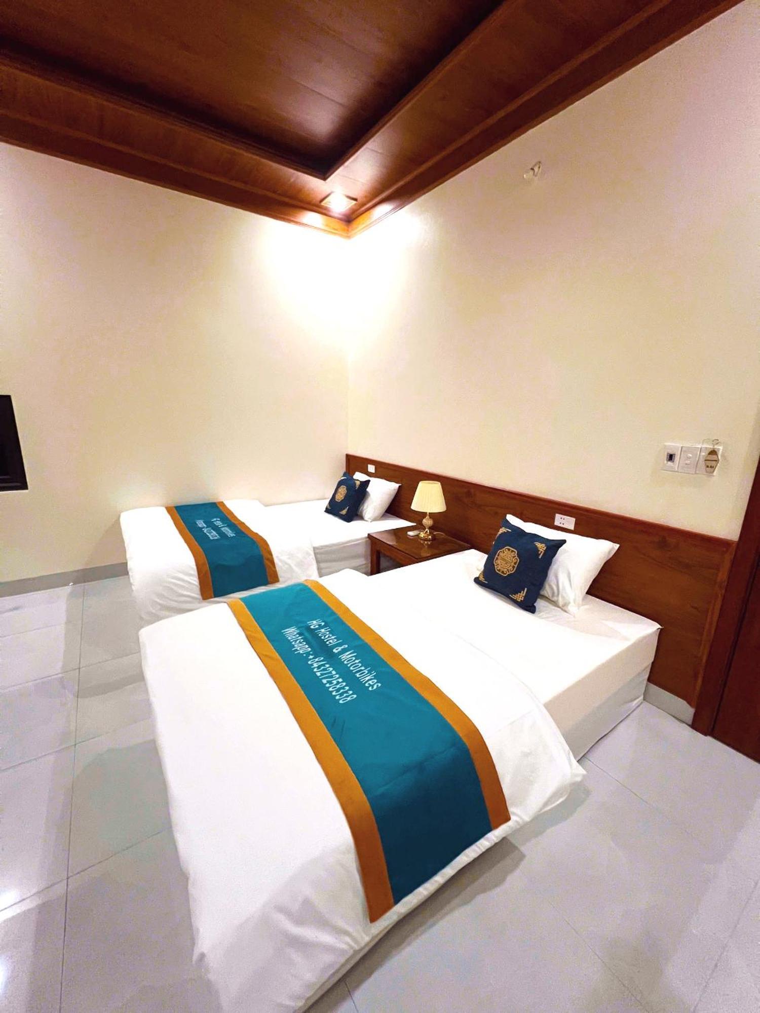 Hg Hostel Provide Tours & Motorbikes Ha Giang Esterno foto